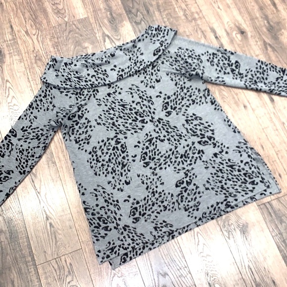 Chico’s Zenergy Animal Print Tunic 10 Petite - Picture 5 of 14